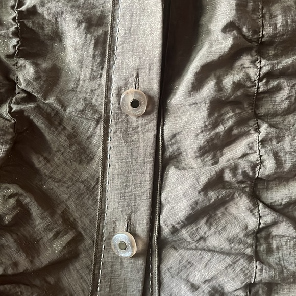 Spanner jacket with gold threads and three buttons - Picture 3 of 7